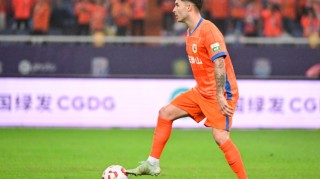 九游娱乐-加盟仅半年！阿斯：泰山后卫洛佩斯与球队解约，将加盟阿尔瓦塞特